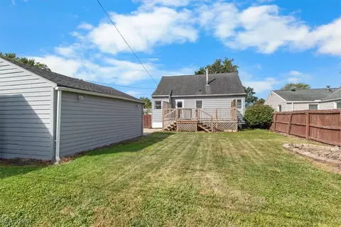 337 Harwood St, Elyria, OH 44035 photo 27