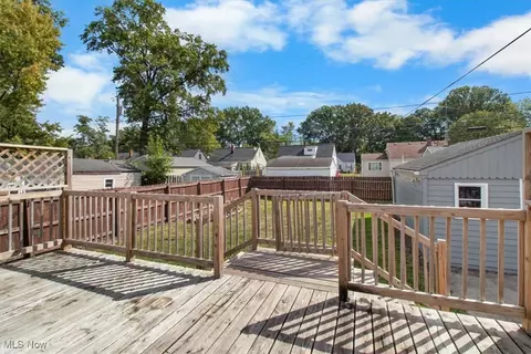 337 Harwood St, Elyria, OH 44035 photo 30