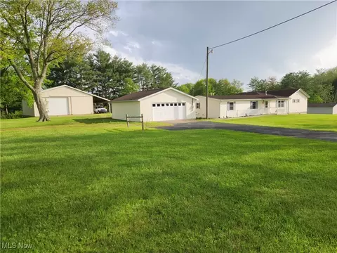5747 E Clinton St, Albany, OH 45710