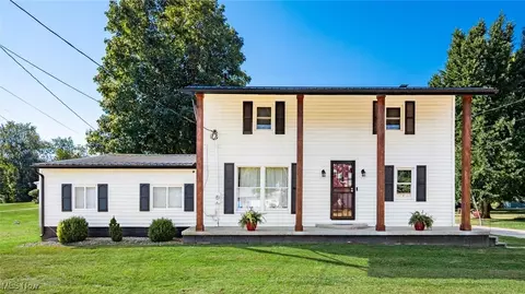2378 W High St, Newark, OH 43055