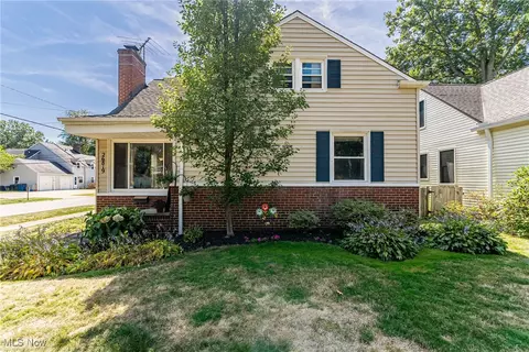 26819 Normandy Rd, Bay Village, OH 44140