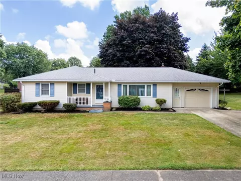 548 Center St, Orrville, OH 44667