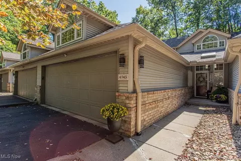 6743 Lockwood Blvd, Boardman, OH 44512