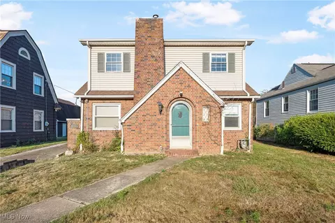 429 18th St NW, Massillon, OH 44647