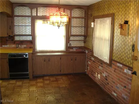 Other - 8 Adelford Ave, Akron, OH 44310 photo 3 of 14
