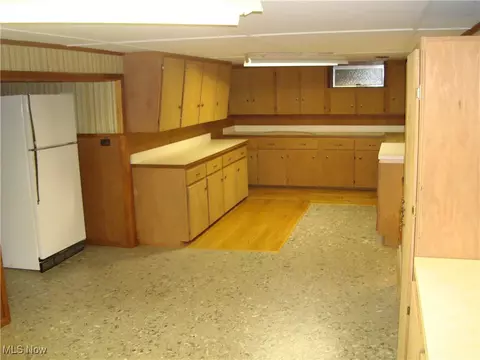 Kitchen - 8 Adelford Ave, Akron, OH 44310 photo 5 of 5