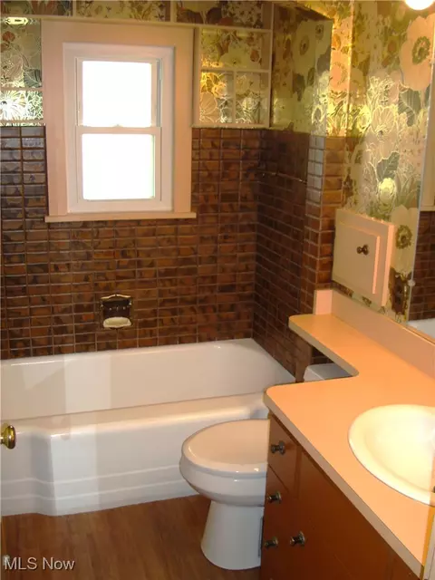 Other - 8 Adelford Ave, Akron, OH 44310 photo 5 of 14