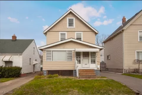 4609 Pearse Ave, Newburgh Heights, OH 44105