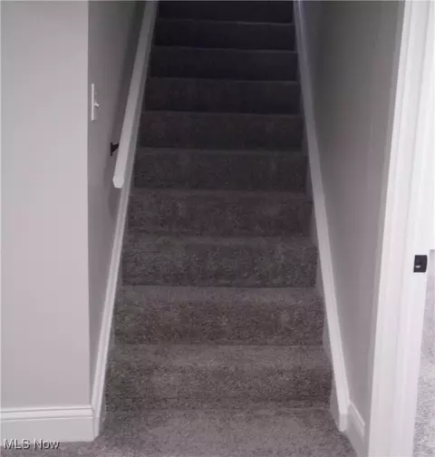 Entry Way - 418 Jaronte Dr, Boardman, OH 44512 photo 2 of 6