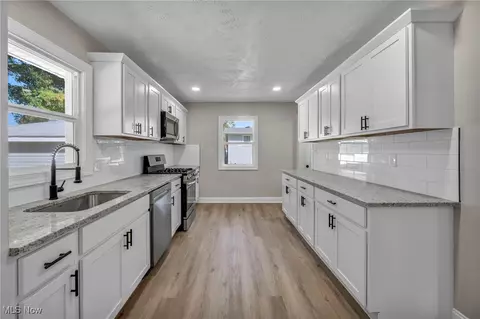 1474 Centerview Dr, Copley, OH 44321 photo 14