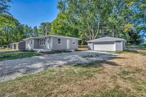 1474 Centerview Dr, Copley, OH 44321 photo 6