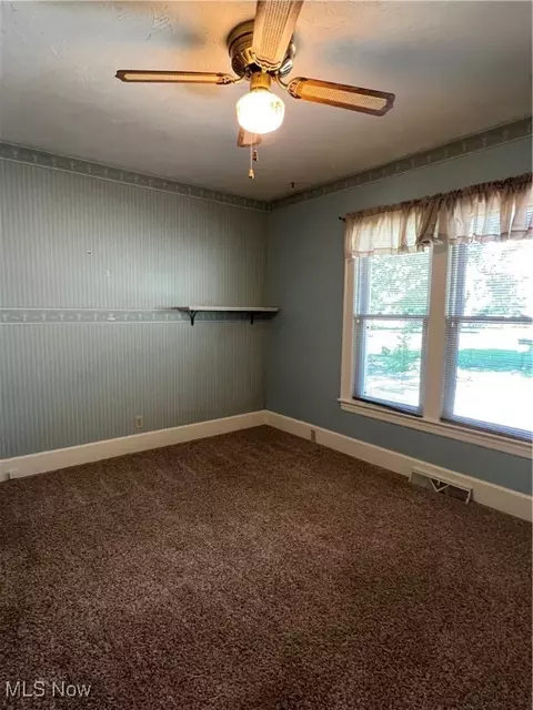 Bedroom - 1028 Lyndon Ave, Ashtabula, OH 44004 photo 1 of 7