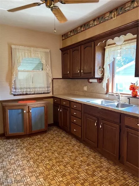 Kitchen - 1028 Lyndon Ave, Ashtabula, OH 44004 photo 1 of 3