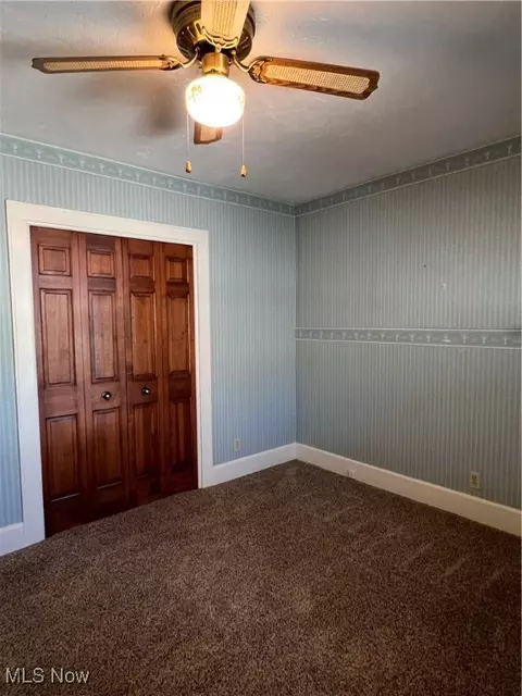 Bedroom - 1028 Lyndon Ave, Ashtabula, OH 44004 photo 4 of 7