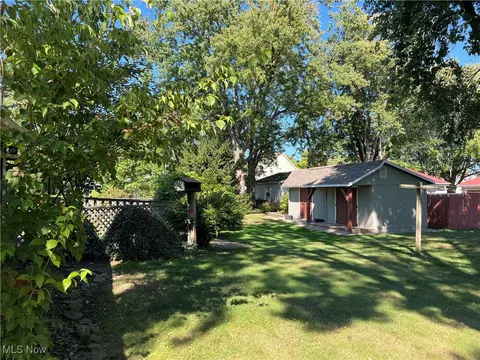Exterior - 1028 Lyndon Ave, Ashtabula, OH 44004 photo 7 of 13