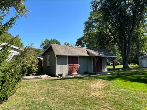 Exterior - 1028 Lyndon Ave, Ashtabula, OH 44004 photo 13 of 13