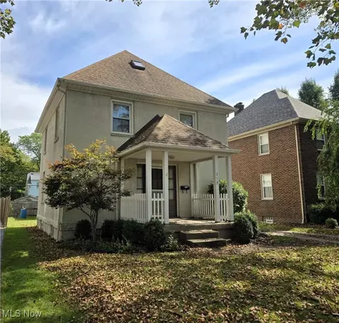219 Pennsylvania Ave, Mcdonald, OH 44437