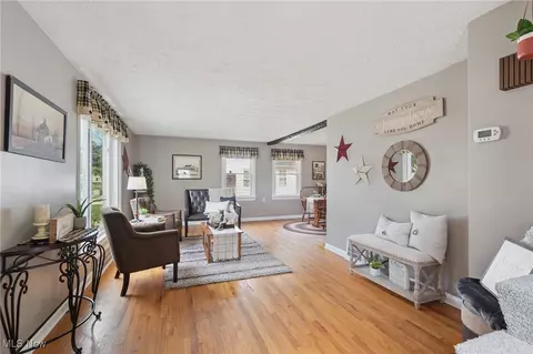 3044 Blair Ave, Ashtabula, OH 44004 photo 7
