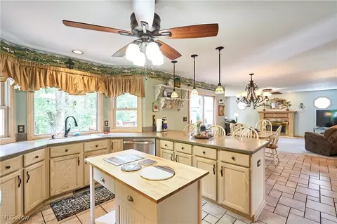 Kitchen - 3127 Deercrest Path, Stow, OH 44224 photo 1 of 3
