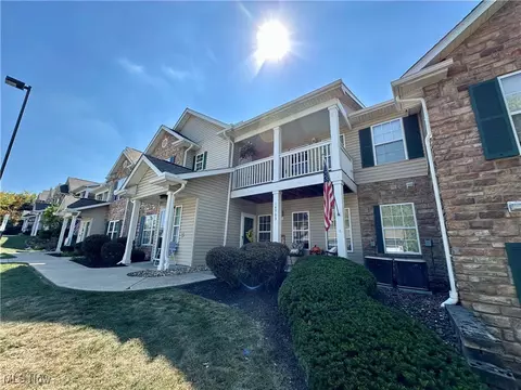 14703 Lenox Dr, Strongsville, OH 44136