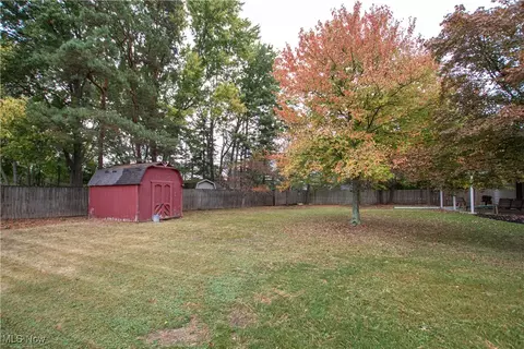 105 Windbrook Ct, Elyria, OH 44035 photo 50