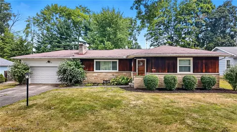 7979 Brookwood, Warren, OH 44484