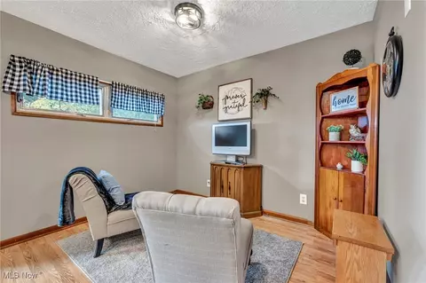 6030 Dunham Rd, Maple Heights, OH 44137 photo 15