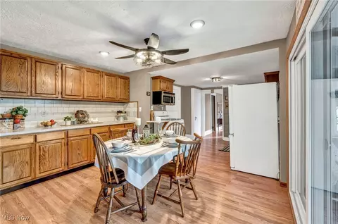 6030 Dunham Rd, Maple Heights, OH 44137 photo 18