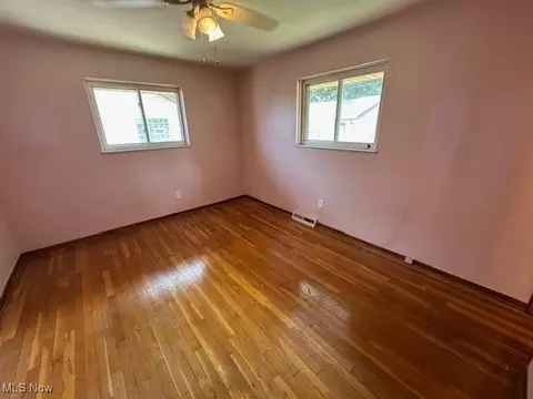 15012 Corridon Ave, Maple Heights, OH 44137 photo 6