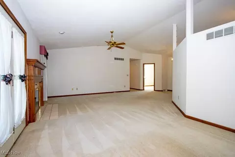 Living - 577 Memory Ln, Wooster, OH 44691 photo 3 of 3