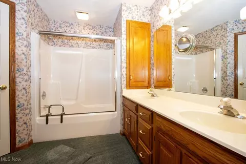 Bath - 577 Memory Ln, Wooster, OH 44691 photo 1 of 1