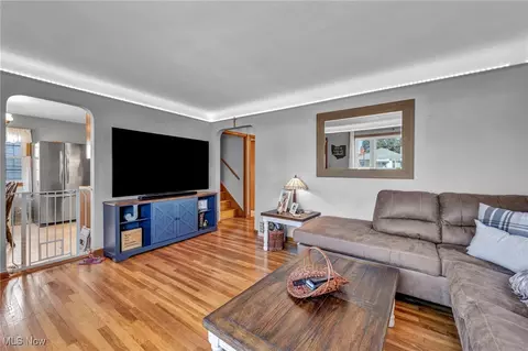 4607 Redfern Rd, Parma, OH 44134 photo 7