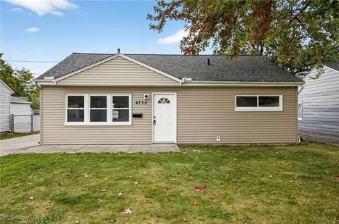 4735 Corduroy Rd, Mentor, OH 44060