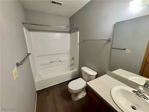 Bath - 2301 Norman Ave, Ashtabula, OH 44004 photo 2 of 2