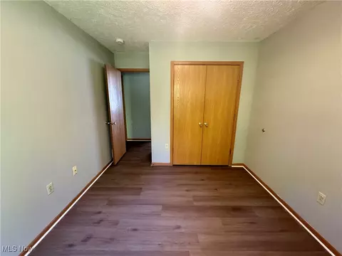 Bedroom - 2301 Norman Ave, Ashtabula, OH 44004 photo 1 of 9