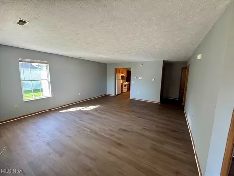 Living - 2301 Norman Ave, Ashtabula, OH 44004 photo 1 of 3