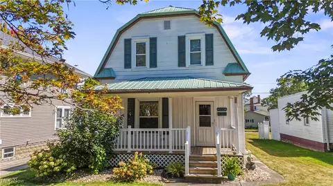 515 Clark St, Willard, OH 44890