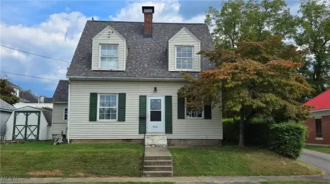 1906 Pearcy Ave, Parkersburg, WV 26101