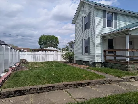 Other - 810 Pine St, Coshocton, OH 43812 photo 2 of 8