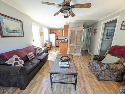 Living - 2917 Linna Dr, Saybrook, OH 44004 photo 3 of 4