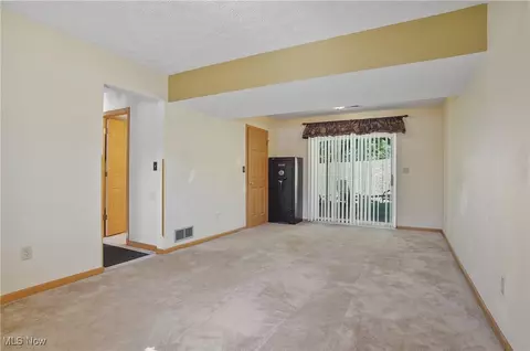 75 River Ridge Ln, Munroe Falls, OH 44262 photo 21
