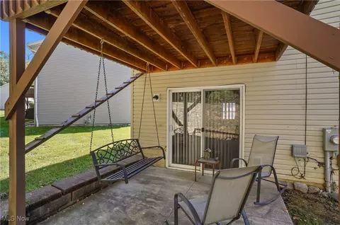 75 River Ridge Ln, Munroe Falls, OH 44262 photo 22
