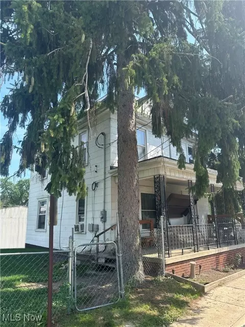 218 Prospect St, Ashland, OH 44805