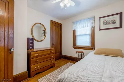 Bedroom - 472 E Tallmadge Ave, Akron, OH 44310 photo 1 of 5