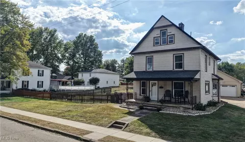 602 S Bodmer Ave, Strasburg, OH 44680