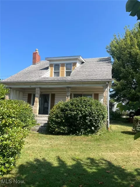 1179 Oakdale Ave, Wellsville, OH 43968