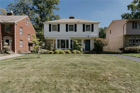 2303 Miramar Blvd, University Heights, OH 44118
