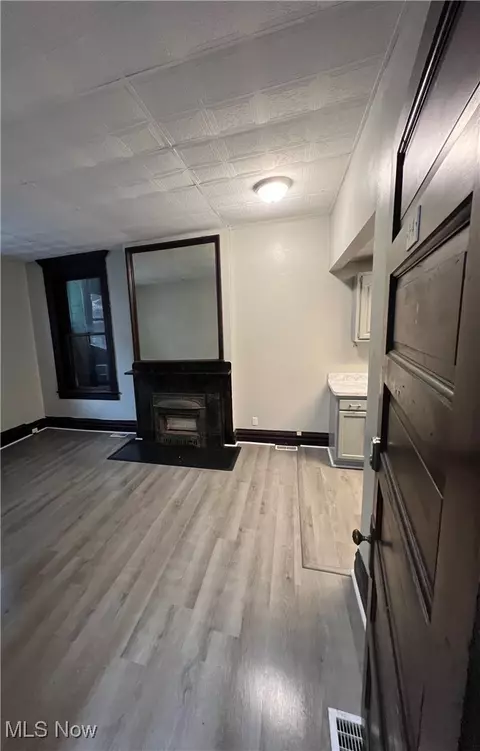 745 Main St, Wheeling, WV 26003 photo 2