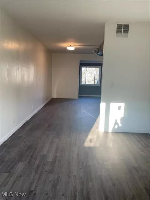 745 Main St, Wheeling, WV 26003 photo 16