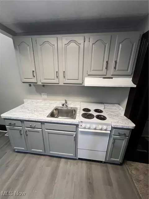 745 Main St, Wheeling, WV 26003 photo 3